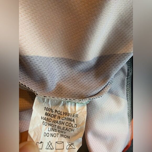 Cupcake Abstract Cream Lotus Print Single Button Shirt Sz XL - Picture 7 of 7